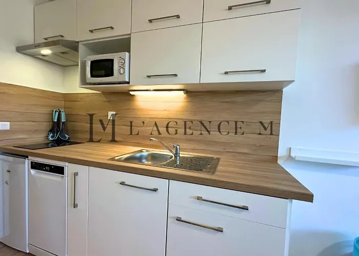 Appartement Pinea Les Pieds Dans L'eau